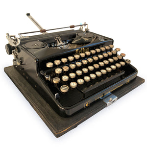 Black Erika 6 Typewriter